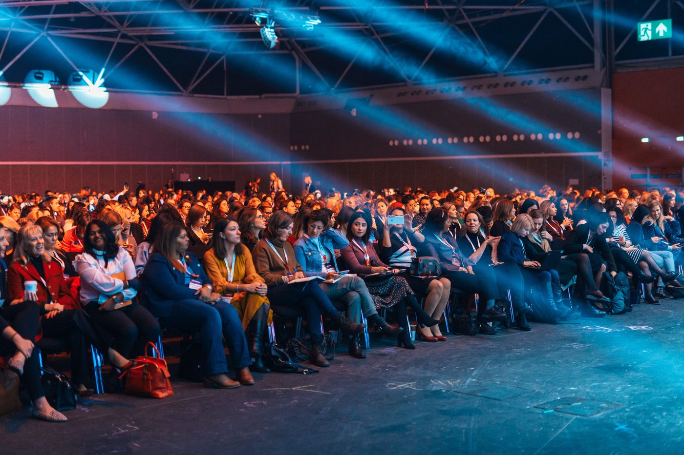 Vídeo de eventos para empresas: cómo convertir un evento en contenido para meses