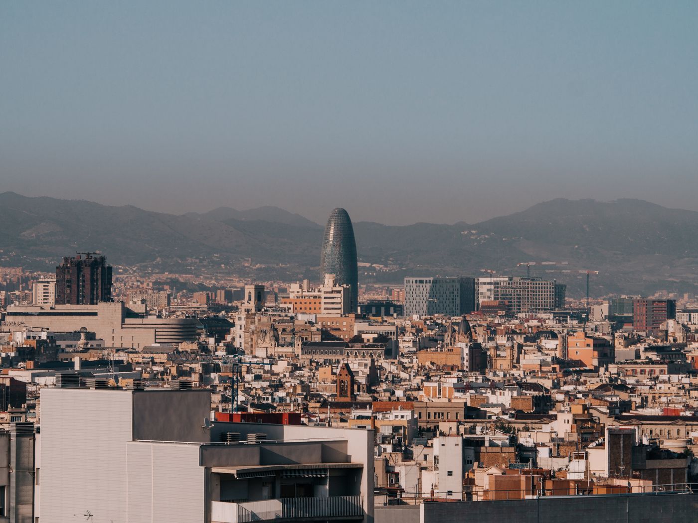 Barcelona, ciudad base de Aszendia